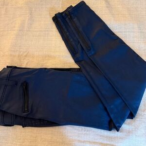 Current/Elliot SoHo Zip Stiletto Blue Waxed Coated Woman’s Jeans. Size 24.